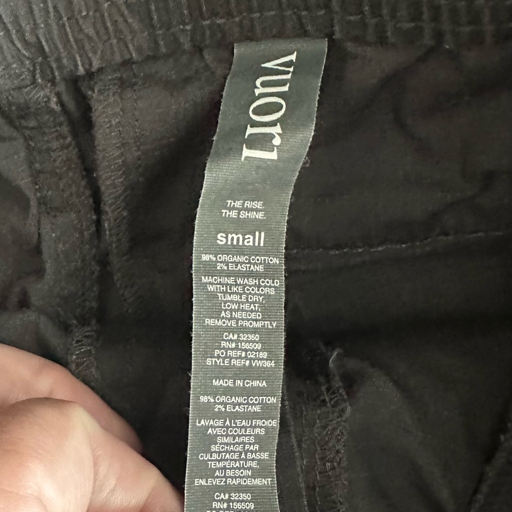 VUORI Women’s Ripstop shorts black/gray camo sz small - Picture 6 of 6